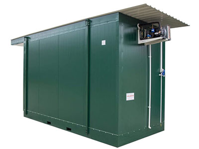 Processing containers